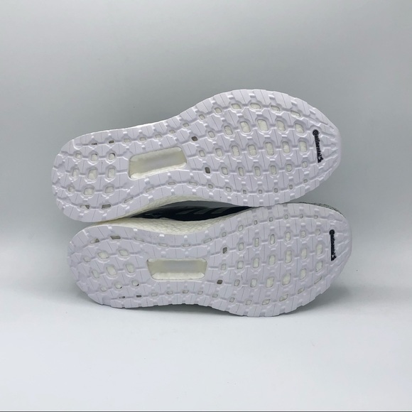 10W - [NEW] Women's adidas Ultraboost 19 Running Shoes G27484 - Picture 7 of 7